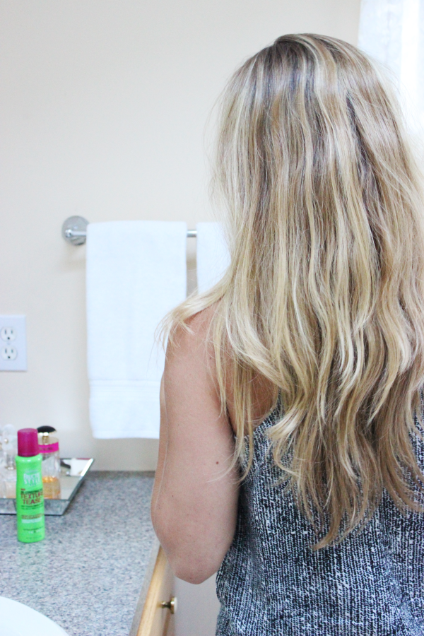 How to Get Beachy Waves