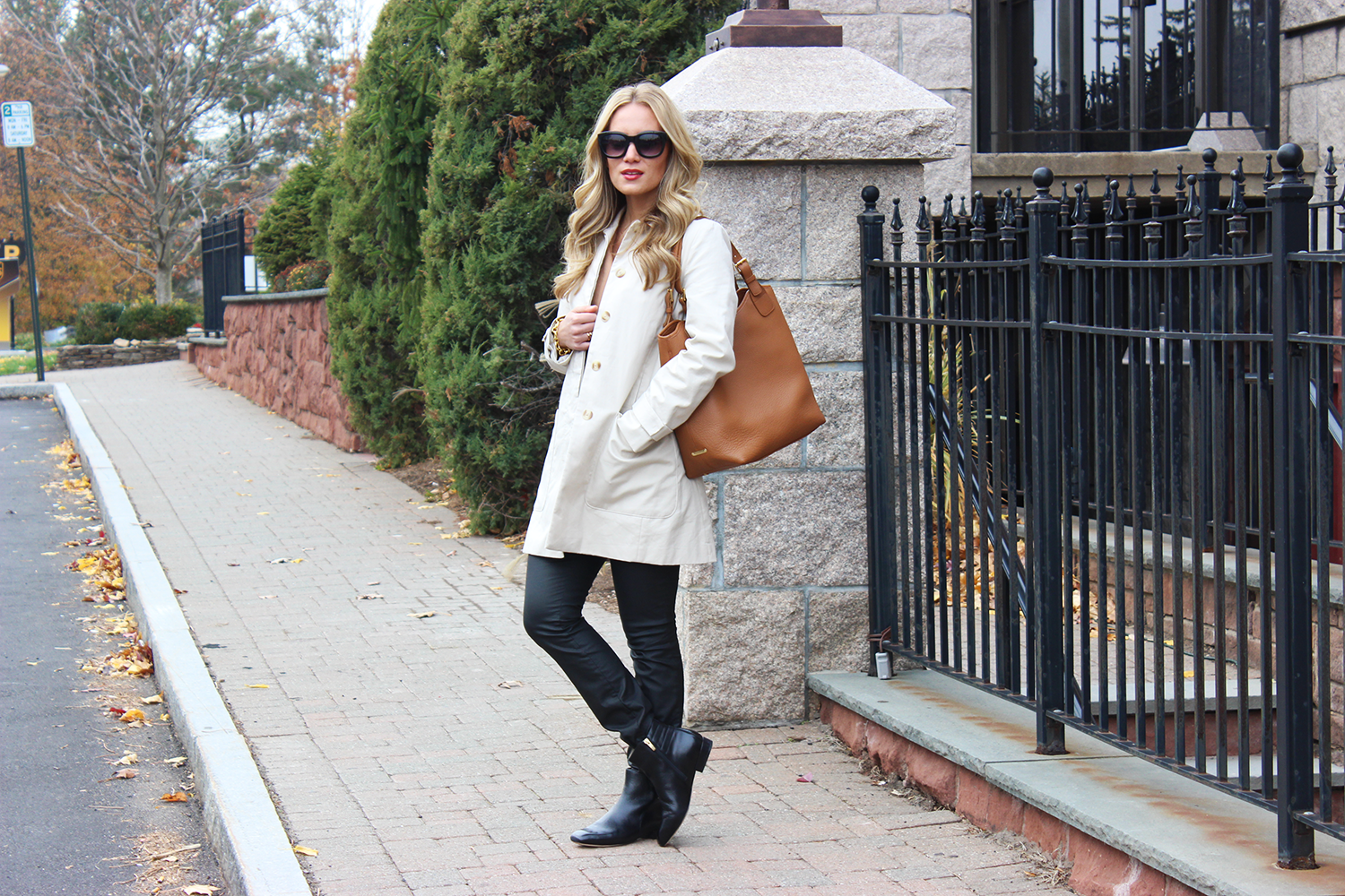 Trench coat deals and chelsea boots