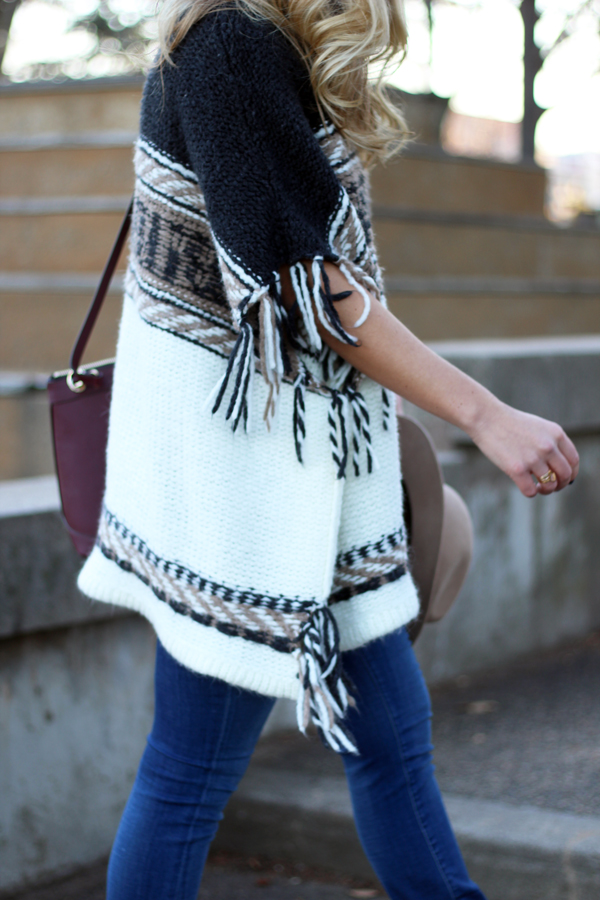 Fringe-Print-Poncho