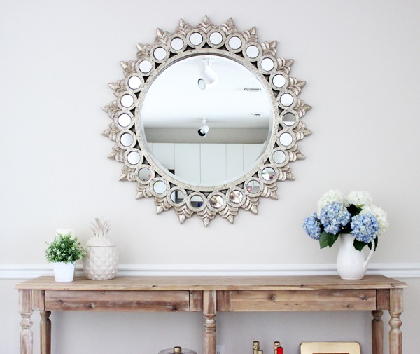 Circular-Wall-Mirror-Decor