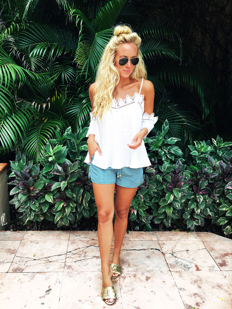 cold-shoulder-white-top-crochet-detailing-boohoo-cancun-style