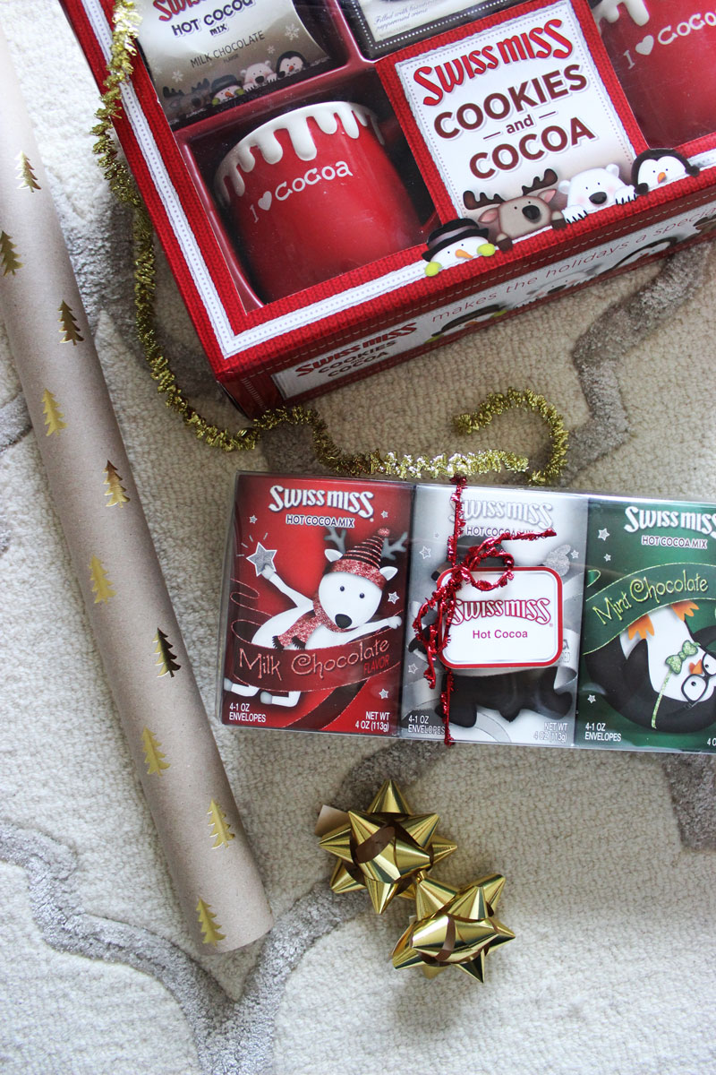 christmas-grab-bag-gifts-holiday-gift-swap-hot-cocoa