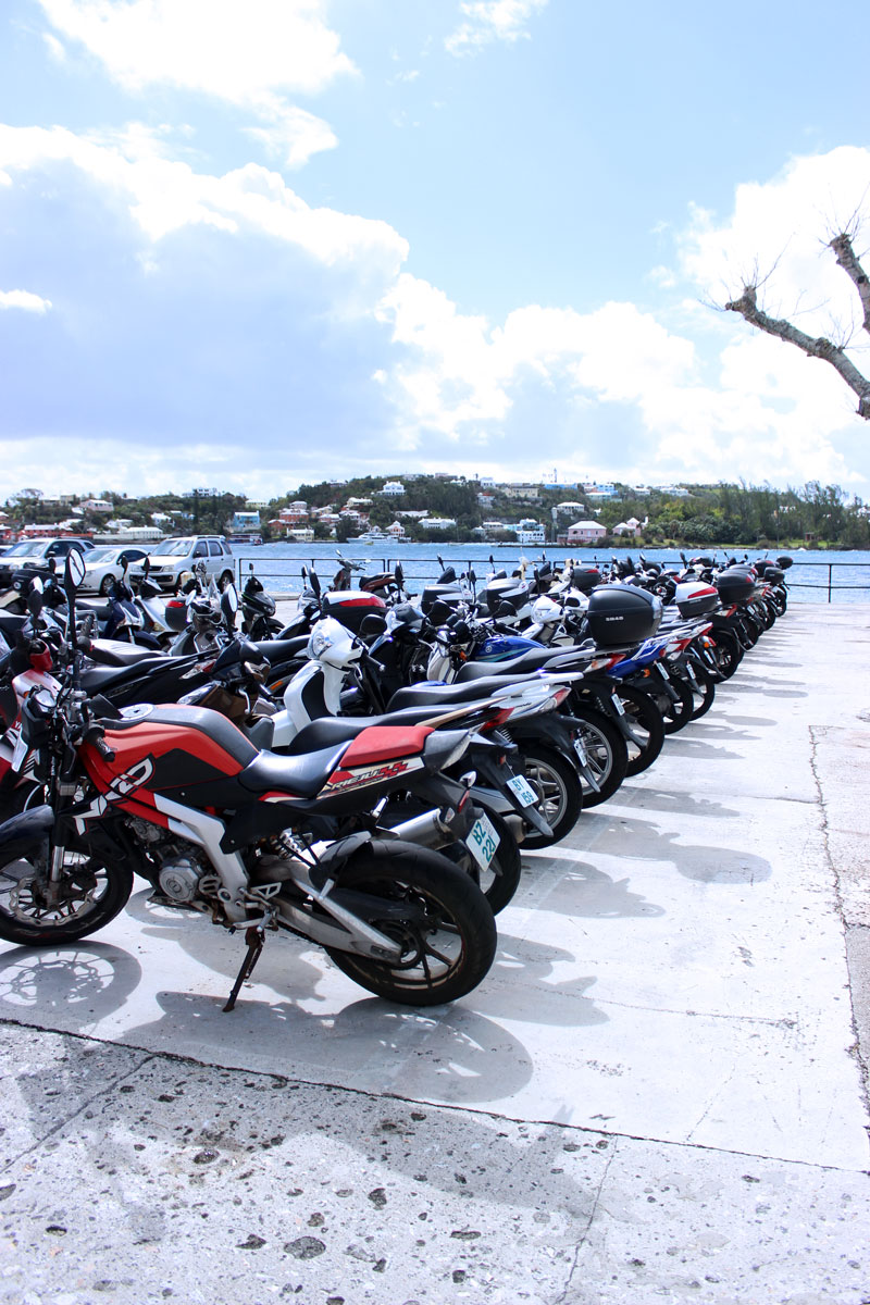 BERMUDA-MOPEDS